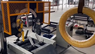 Máquina envolvedora semiautomática de bobinas